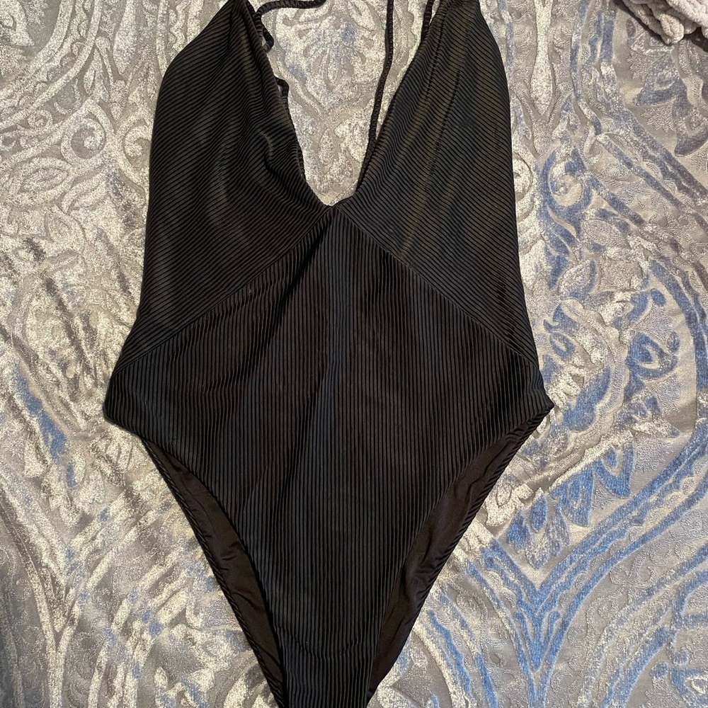 Plunge black bodysuit